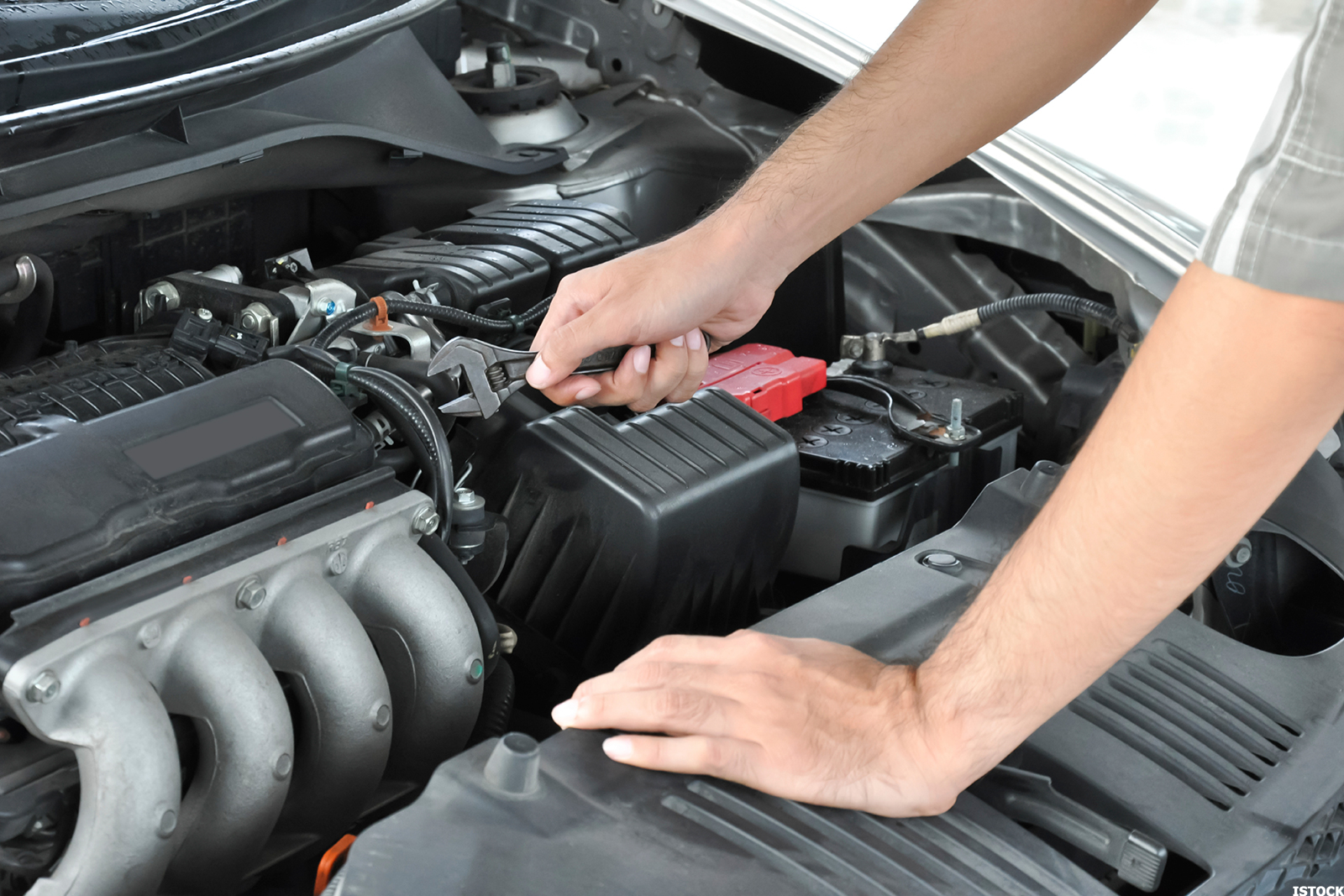 Common car breakdowns: causes and solutions