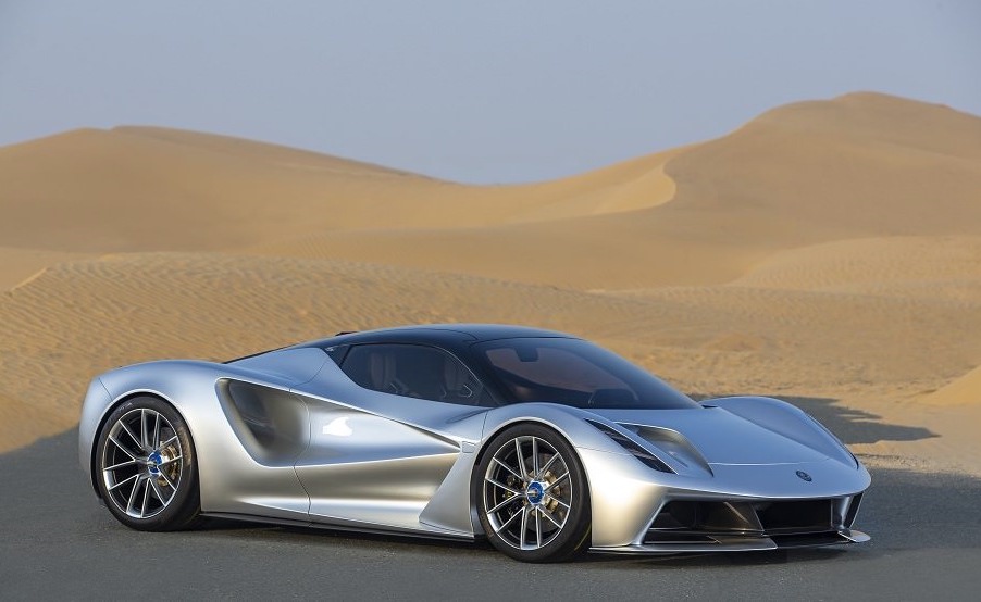 Lotus Evija much stronger than Bugatti Chiron arrived in the Middle East
