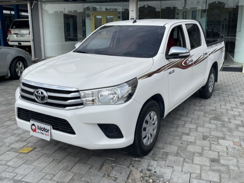 Toyota Hilux  2016