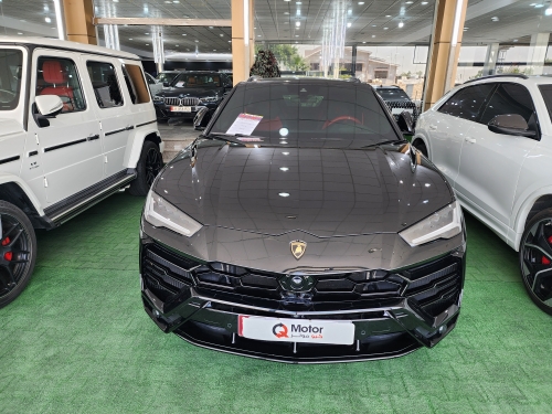 Lamborghini Urus  2020