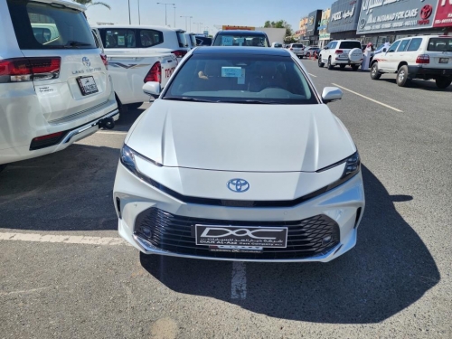 Toyota Camry  2025