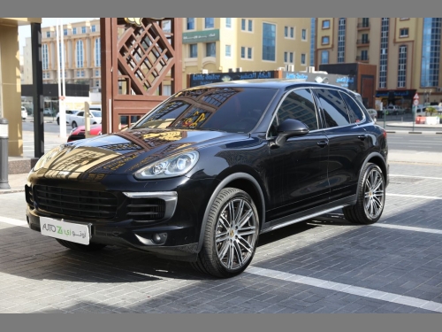 Porsche Cayenne S  2016