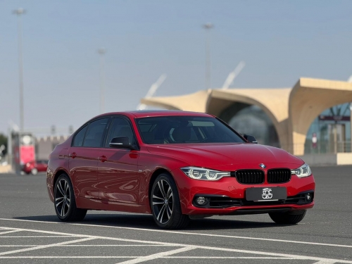 BMW 3-Series 318 i 2018