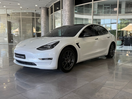 Tesla Model 3   2023