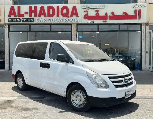 Hyundai H1. 