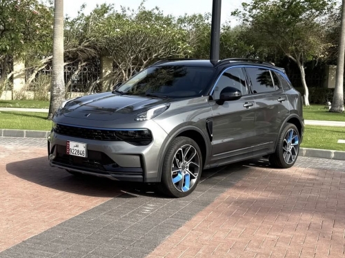 Lynk Co 01  2024