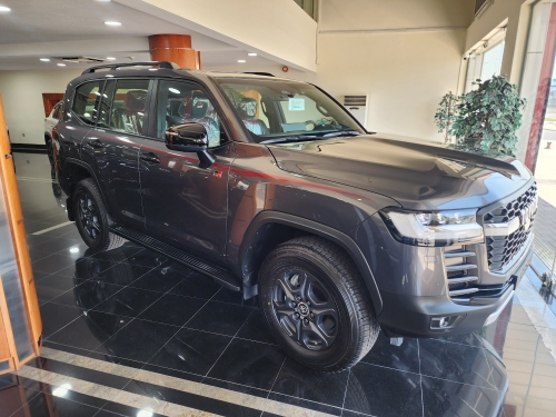 Toyota Land... 2025