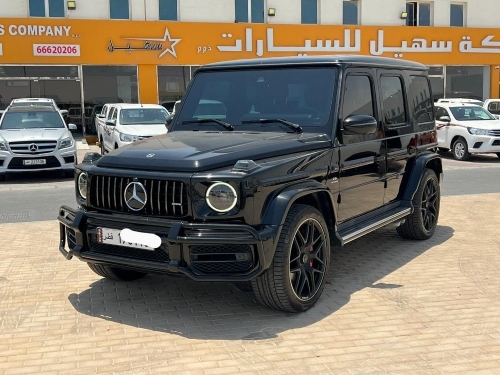 Mercedes-Benz... 2020