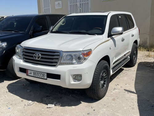 Toyota Land... 2013