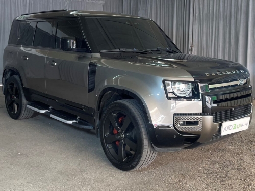 Land Rover... 2022